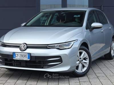 Volkswagen Golf 2.0 TDI 115 CV SCR Life Grigio usata Caorso