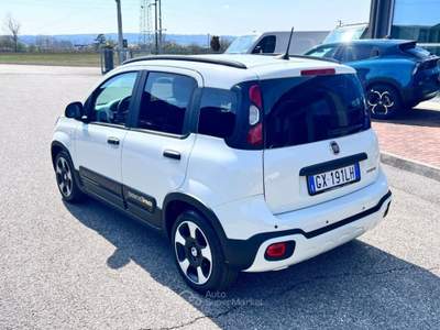 Fiat Panda 1.0 FireFly S&S Hybrid Pandina / Cross Bianco usata Pieve di Soligo