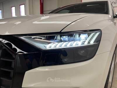 Audi Q8 4.0 TFSI 507cv quattro Tiptronic-LEGGI SOTTO Bianco usata BRESCIA