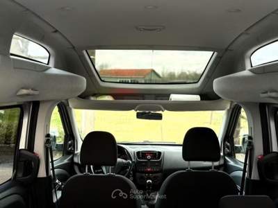 Fiat Doblò DOBLÒ 1.6D ALLESTIMENTO PER DISABILI CON CAROZZINA Argento usata Villongo
