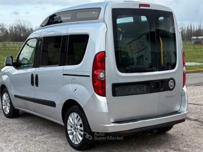 Fiat Doblò DOBLÒ 1.6D ALLESTIMENTO PER DISABILI CON CAROZZINA Argento usata Villongo
