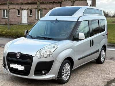 Fiat Doblò DOBLÒ 1.6D ALLESTIMENTO PER DISABILI CON CAROZZINA Argento usata Villongo