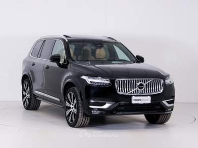Volvo XC90 B5 (d) 235CV AWD AUT 7P ULTIMATE BRIGHT Nero usata Bassano del Grappa