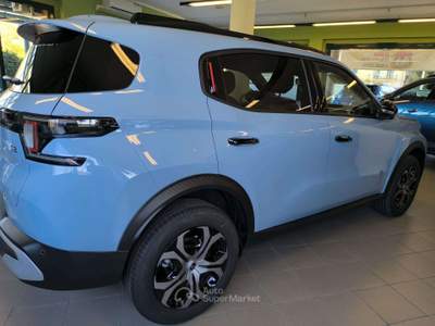 Citroen C3 Aircross HYBRID - PLUS 145cv edcs6 Blu/Azzurro usata Calco