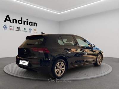 Volkswagen Golf 1.0 eTSI 81kW EVO Life DSG Grigio usata San Martino Buon Albergo