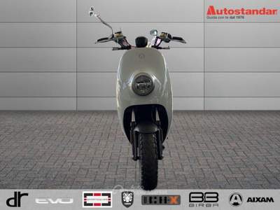 XEV Kitty  Bianco usata Torino