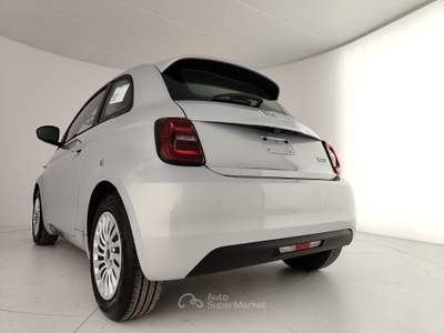 Fiat 500 Berlina 42 kWh Verde usata Caserta