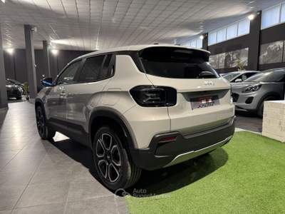 Jeep Avenger 1.2 MHEV e-Hybrid Turbo Summit Beige usata Occhiobello