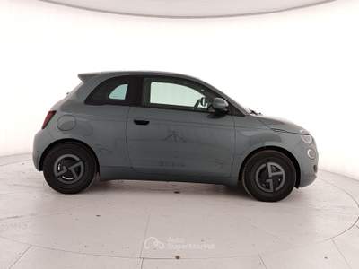Fiat 500 La Nuova 500e Berlina 500e - Giorgio Armani 320 Berlina Grigio usata Caserta