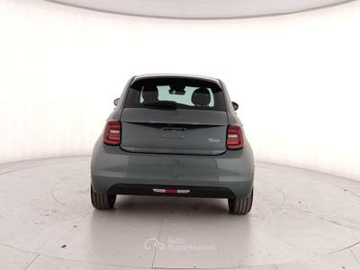 Fiat 500 La Nuova 500e Berlina 500e - Giorgio Armani 320 Berlina Grigio usata Caserta