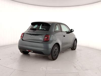 Fiat 500 La Nuova 500e Berlina 500e - Giorgio Armani 320 Berlina Grigio usata Caserta
