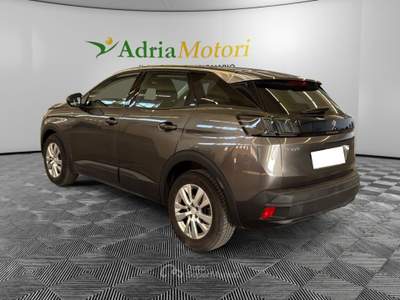 Peugeot 3008 BlueHDI 130 EAT8 S&S Active Business Grigio usata Pordenone