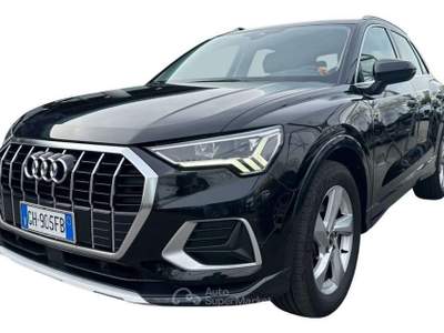 Audi Q3 35 TDI quattro S tronic Business Advanced Nero usata Rivignano Teor