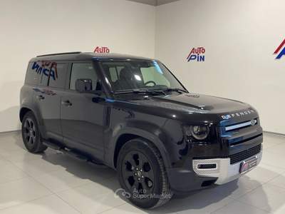 Land Rover Defender 3.0D I6 200 110 SE AWD auto. Nero usata Sava