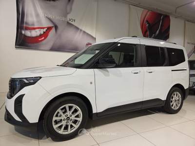 Ford Tourneo Courier 1.0 EcoBoost 125CV Titanium Trasporto Disabili 4+1 Bianco usata Fornovo di Taro