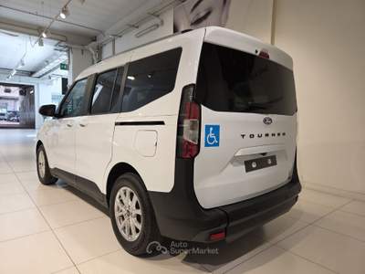 Ford Tourneo Courier 1.0 EcoBoost 125CV Titanium Trasporto Disabili 4+1 Bianco usata Fornovo di Taro