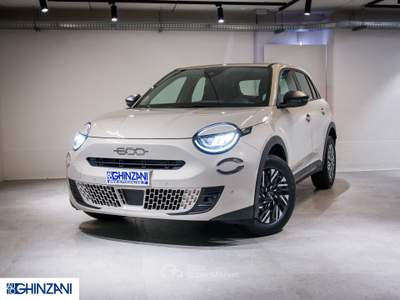 Fiat 600 600 Hybrid 110 CV DCT MHEV Pop Beige usata Calusco d'Adda