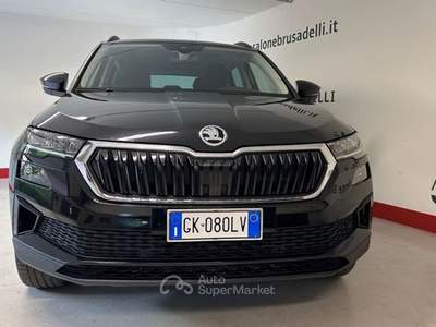 Skoda Karoq 2.0 TDI SCR 4x4 DSG Executive *PREZZO REALE* Nero usata Galbiate