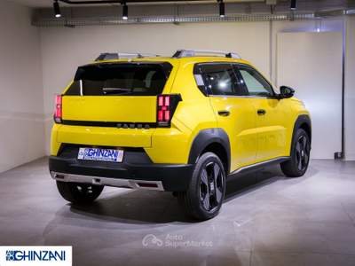 Fiat Grande Panda Grande Panda 1.2 Hybrid 110 CV S&S La Prima Giallo usata San Paolo d'Argon