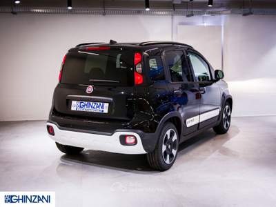Fiat Pandina 1.0 FireFly 70cv S&S Hybrid Cross Nero usata Calusco d'Adda