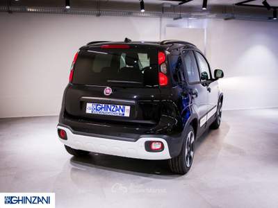 Fiat Pandina 1.0 FireFly 70cv S&S Hybrid Cross Nero usata Calusco d'Adda