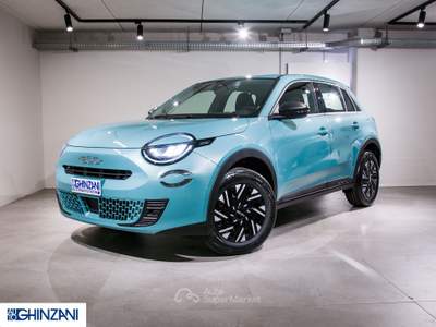 Fiat 600 600 Hybrid 110 CV DCT MHEV Pop Blu/Azzurro usata San Paolo d'Argon