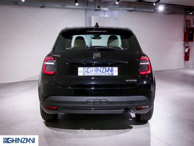 Fiat 600 600 Hybrid 110 CV DCT MHEV Icon Nero usata San Paolo d'Argon