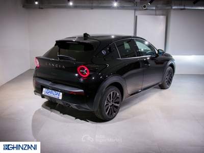 Lancia Ypsilon Ypsilon Hybrid e-DCT HF Line Nero usata Calusco d'Adda