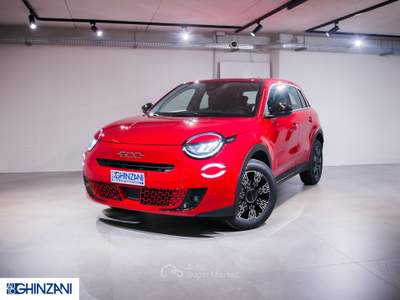 Fiat 600 600 Hybrid 110 CV DCT MHEV Icon Rosso usata Calusco d'Adda