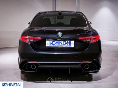 Alfa Romeo Giulia 2.9 T V6 AT8 Quadrifoglio serie 2 Pack Carbon - "PREZZO VERO" Nero usata Calusco d'Adda