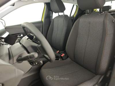 Peugeot 208 PureTech 100 Stop&Start 5 porte Style Giallo usata Capua