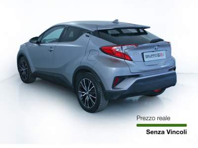 Toyota C-HR 1.8H 122cv E-CVT Trend Cerchi 18''/Retrocamera/Sedili anteriori riscaldabili Argento usata Feltre