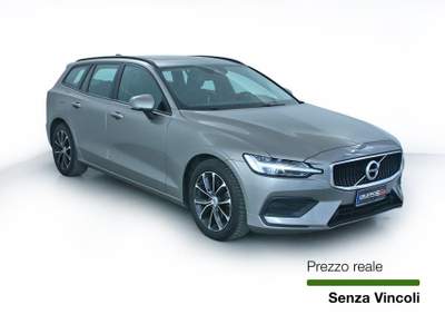 Volvo V60 D3 Geartronic Momentum Tetto Panoramico/Navigatore/Park Assist Grigio usata Feltre
