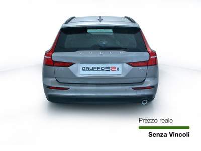Volvo V60 D3 Geartronic Momentum Tetto Panoramico/Navigatore/Park Assist Grigio usata Feltre