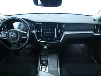 Volvo V60 D3 Geartronic Momentum Tetto Panoramico/Navigatore/Park Assist Grigio usata Feltre