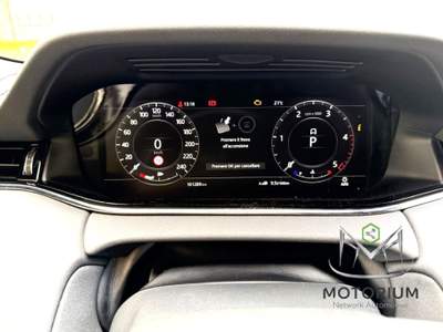 Land Rover Range Rover Evoque 2.0D I4-L.Flw 150CV AWD Auto R-Dynamic SE Grigio usata Rende