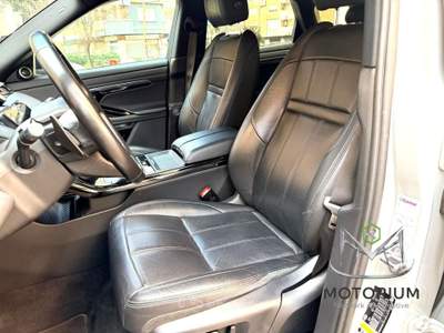 Land Rover Range Rover Evoque 2.0D I4-L.Flw 150CV AWD Auto R-Dynamic SE Grigio usata Rende