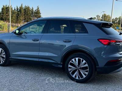 Audi Q4 Q4 35 e-tron Business Advanced Grigio usata Casarano