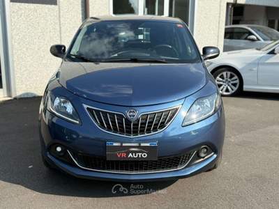Lancia Ypsilon 1.0 firefly hybrid Gold CARPLAY PROMO FIN Blu/Azzurro usata Verona