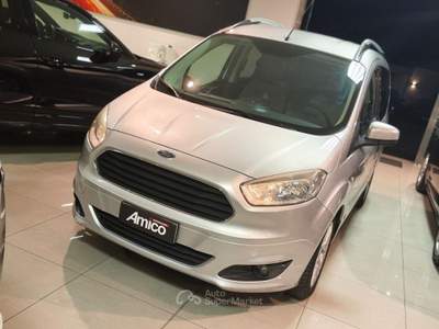 Ford Tourneo Courier Courier 1.6 TDCI 95 CV Titanium Grigio usata San Michele Salentino
