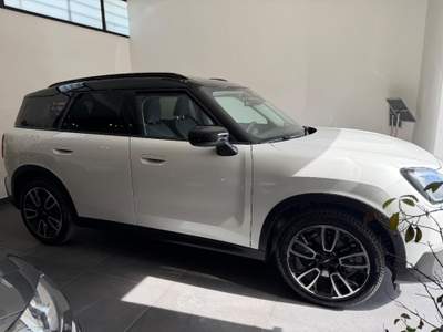 MINI Countryman Mini SE ALL4 Favoured Countryman Bianco usata Afragola