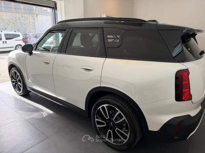 MINI Countryman Mini SE ALL4 Favoured Countryman Bianco usata Afragola