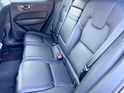 Volvo XC60 XC 60 XC60 D4 AWD Geartronic Inscription Grigio usata Monopoli