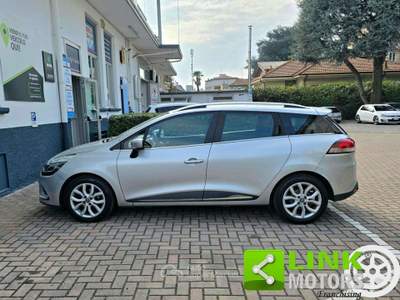 Renault Clio Sporter dCi 90CV AUTOMATICA - UNIPROPRIETARIO - DISTRIBUZIONE ESEGUITA Argento usata Legnano