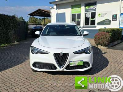 Alfa Romeo Stelvio 2.2 190 CV AT8 Q4 Executive DISTRIBUZIONE ESEGUITA Bianco usata Legnano