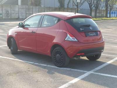 Lancia Ypsilon Lancia Ypsilon 1.2 LPG Elefantino Blu #10035 Rosso usata Legnago