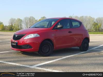 Lancia Ypsilon Lancia Ypsilon 1.2 LPG Elefantino Blu #10035 Rosso usata Legnago