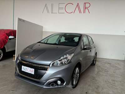 Peugeot 208 208 I 2015 5p 1.2 puretech Allure s&s 82cv Argento usata MONTIRONE