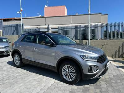 Volkswagen T-Roc SCR 150 CV DSG Life Argento usata Monopoli