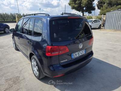 Volkswagen Touran HIGHLINE - 2011 7 POSTI Blu/Azzurro usata ANDRIA